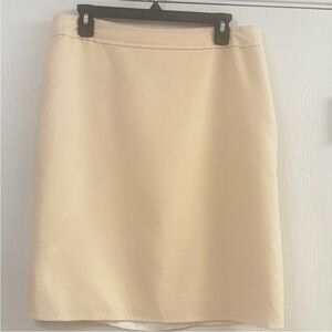 Akris Cashmere Pencil Cream Skirt Size 10